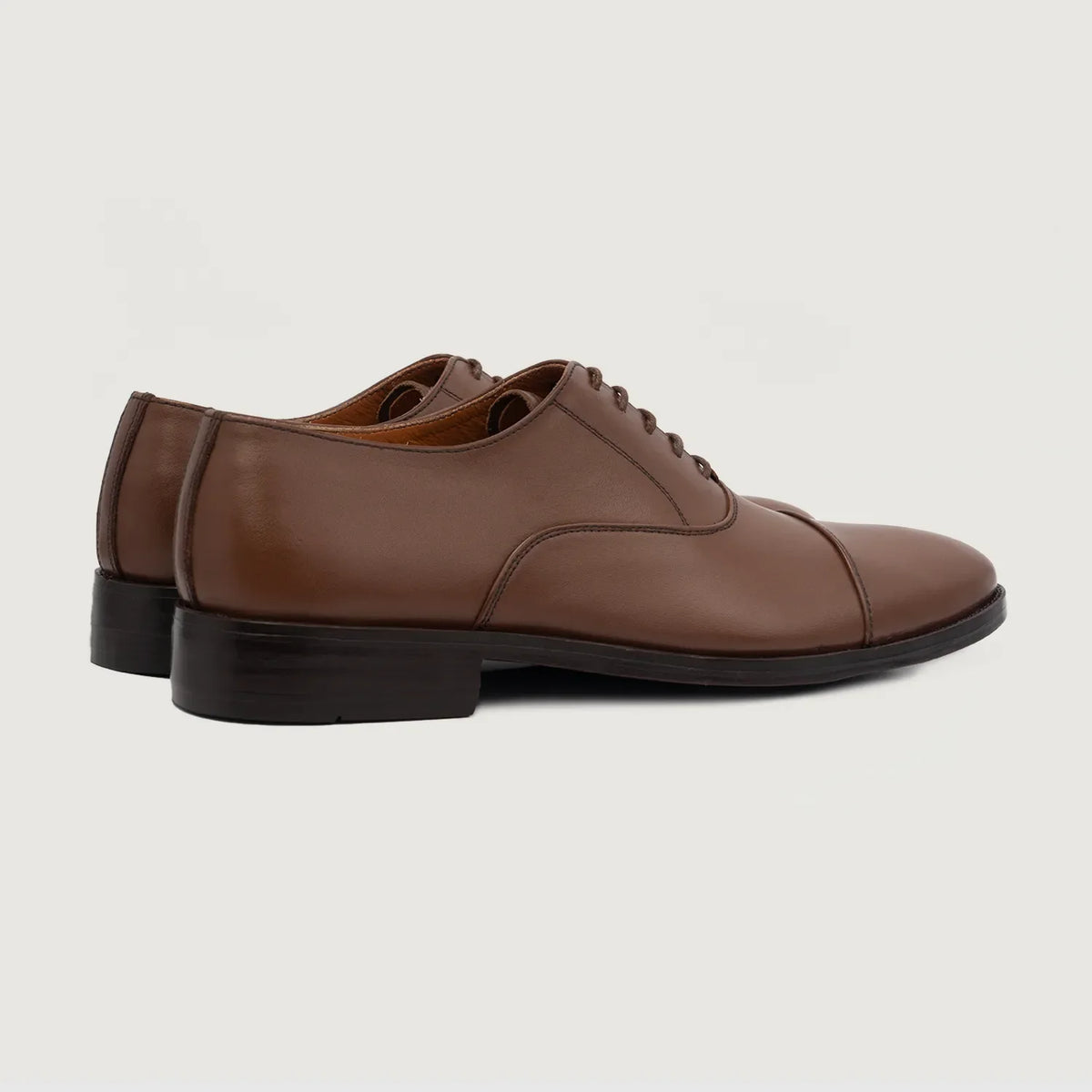 High-Traction Rubber Outsole & Lug Tread Pattern on Professor Oxford بني أحذية جلدية كلاسيكية رجالي For Men