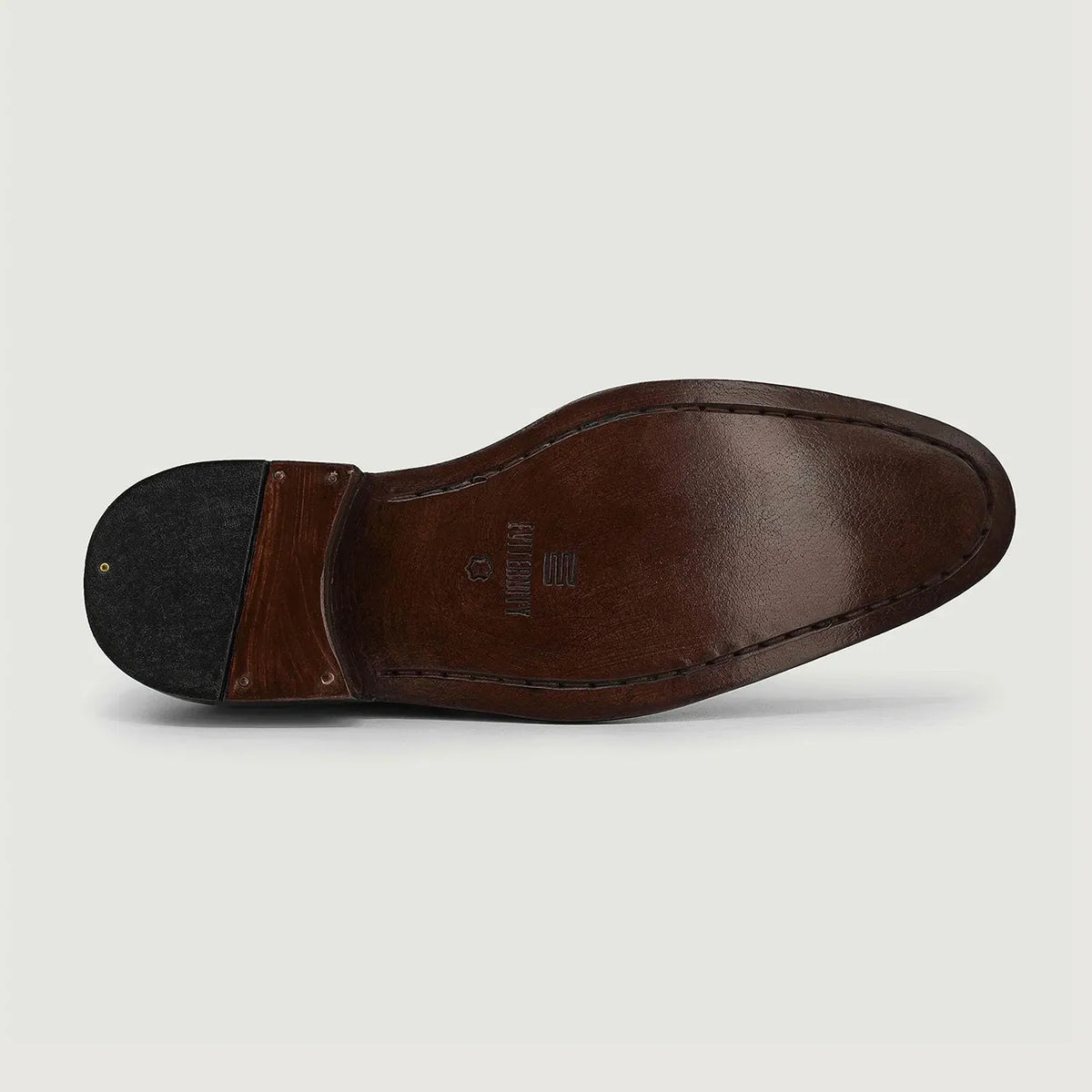 Cushioned Leather Insole & Ergonomic Arch Support Construction Detail