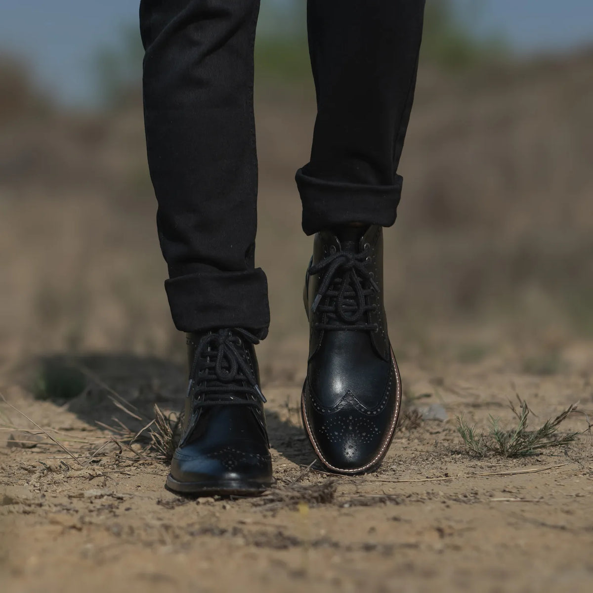 Tailored Rib Cuffs & Hem Craftsmanship Construction Detail on Duster Brogues Derby أسود أحذية بوت جلدية رجالي For Men