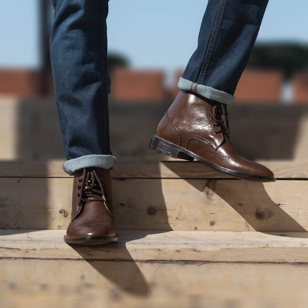 Tailored Rib Cuffs & Hem Craftsmanship Construction Detail on Duster Brogues Derby بني أحذية بوت جلدية رجالي