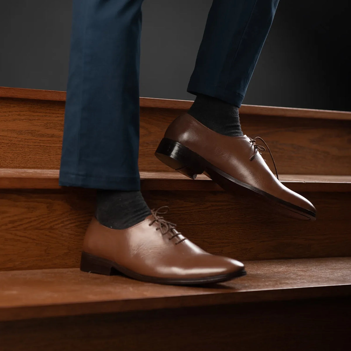Orlaven Director Wholecut بيج تان أحذية جلدية كلاسيكية رجالي footwear image 9
