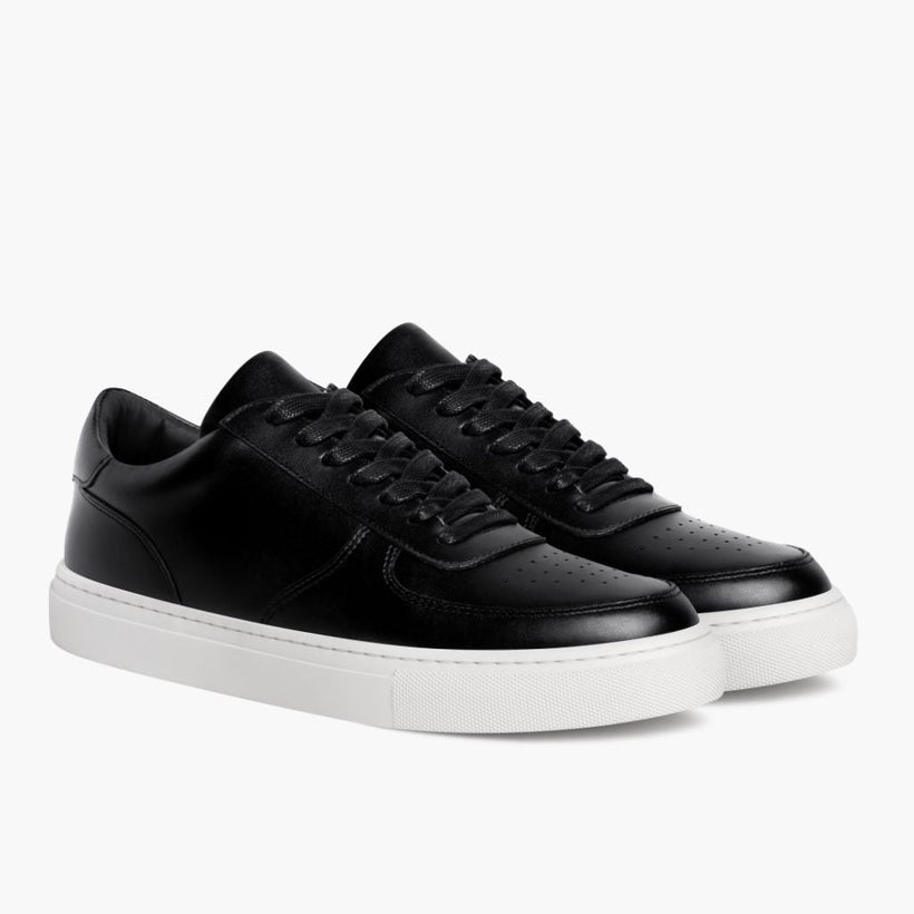 Court أسود Leather Sneakers نسائي