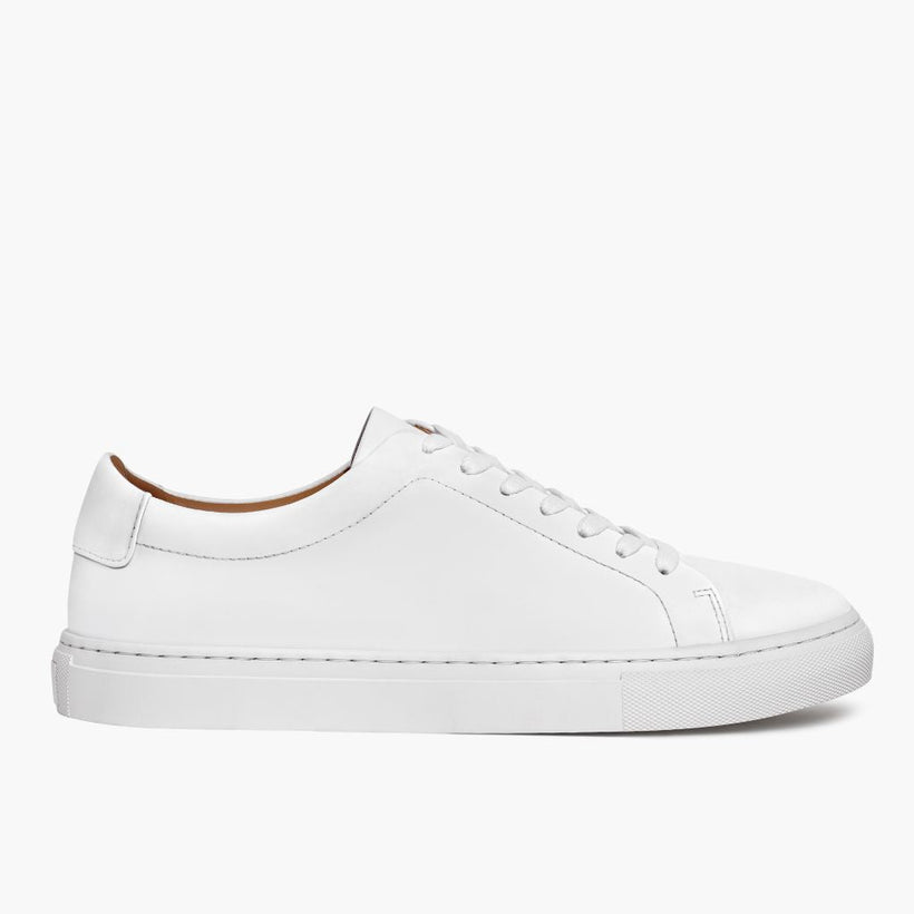 Encore White Leather Sneakers نسائي