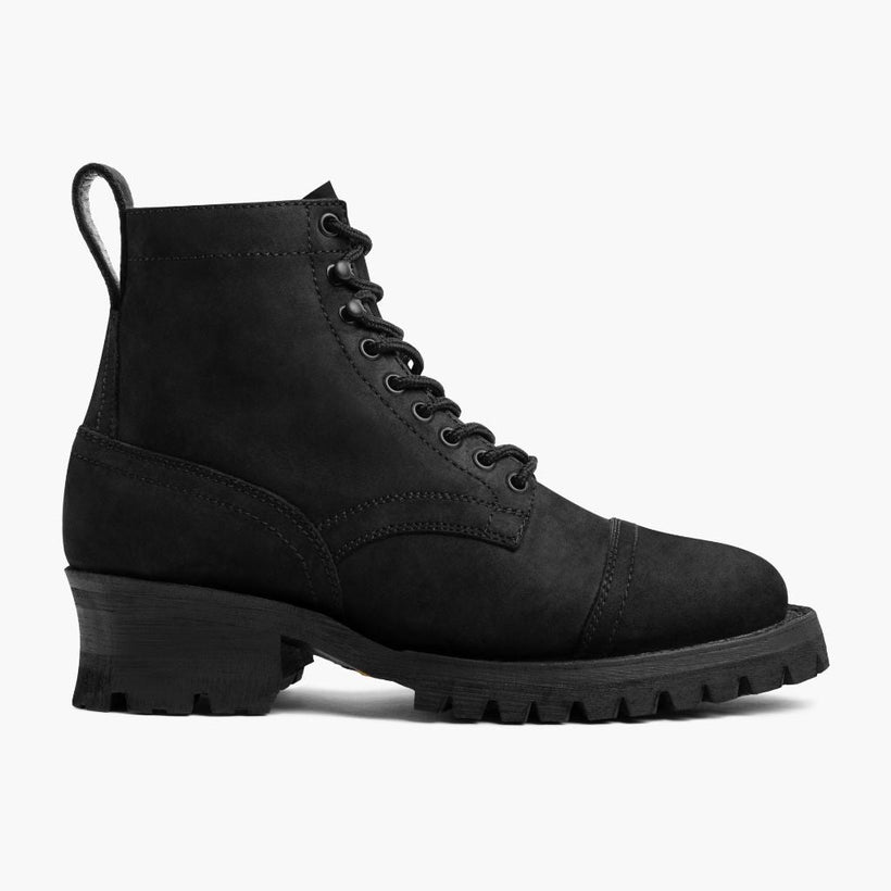 Challenger أسود Matte Leather Boots رجالي