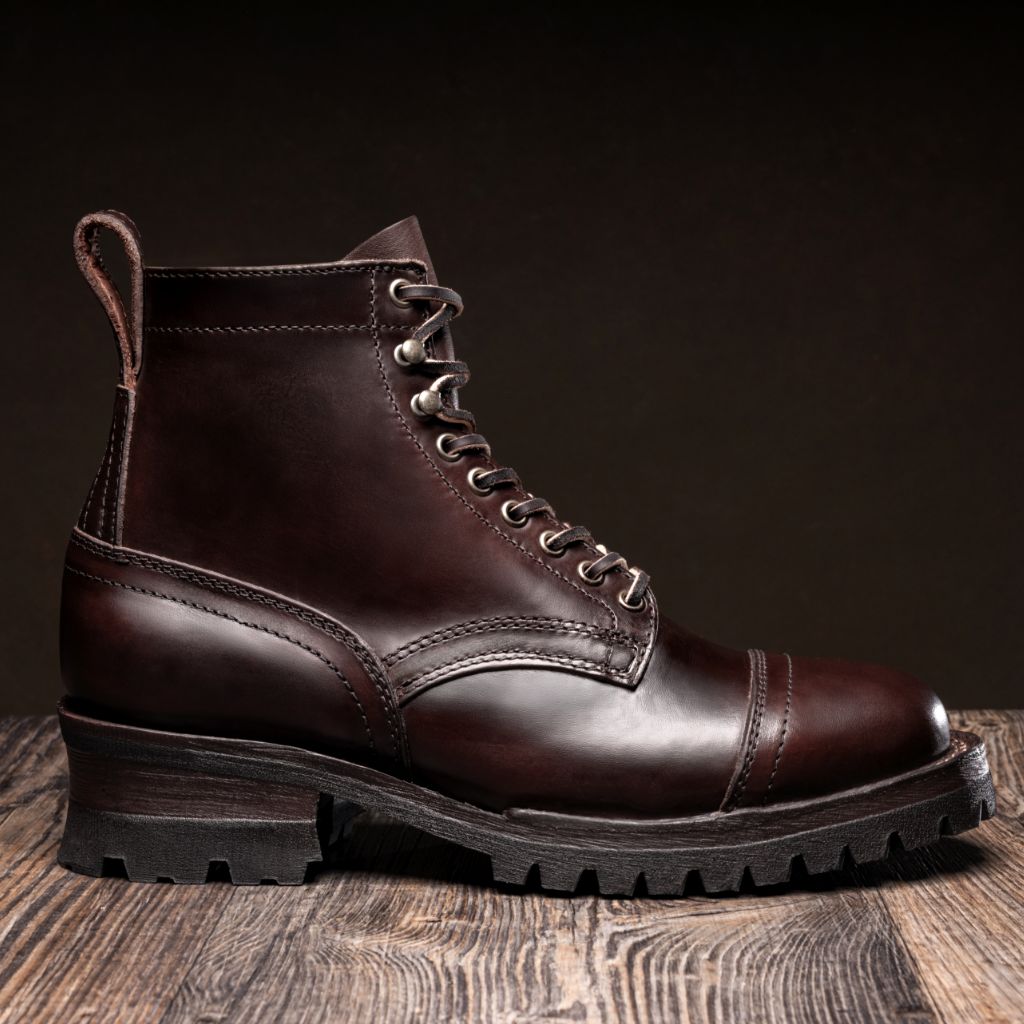 Brown Full-Grain leather Boots - بناء غوديير ويلت المتين وتفاصيل مقدمة الحذاء
