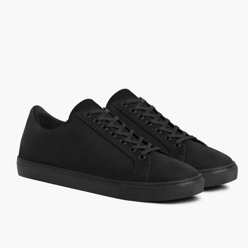 Premier Low Top أسود Matte Leather Sneakers رجالي