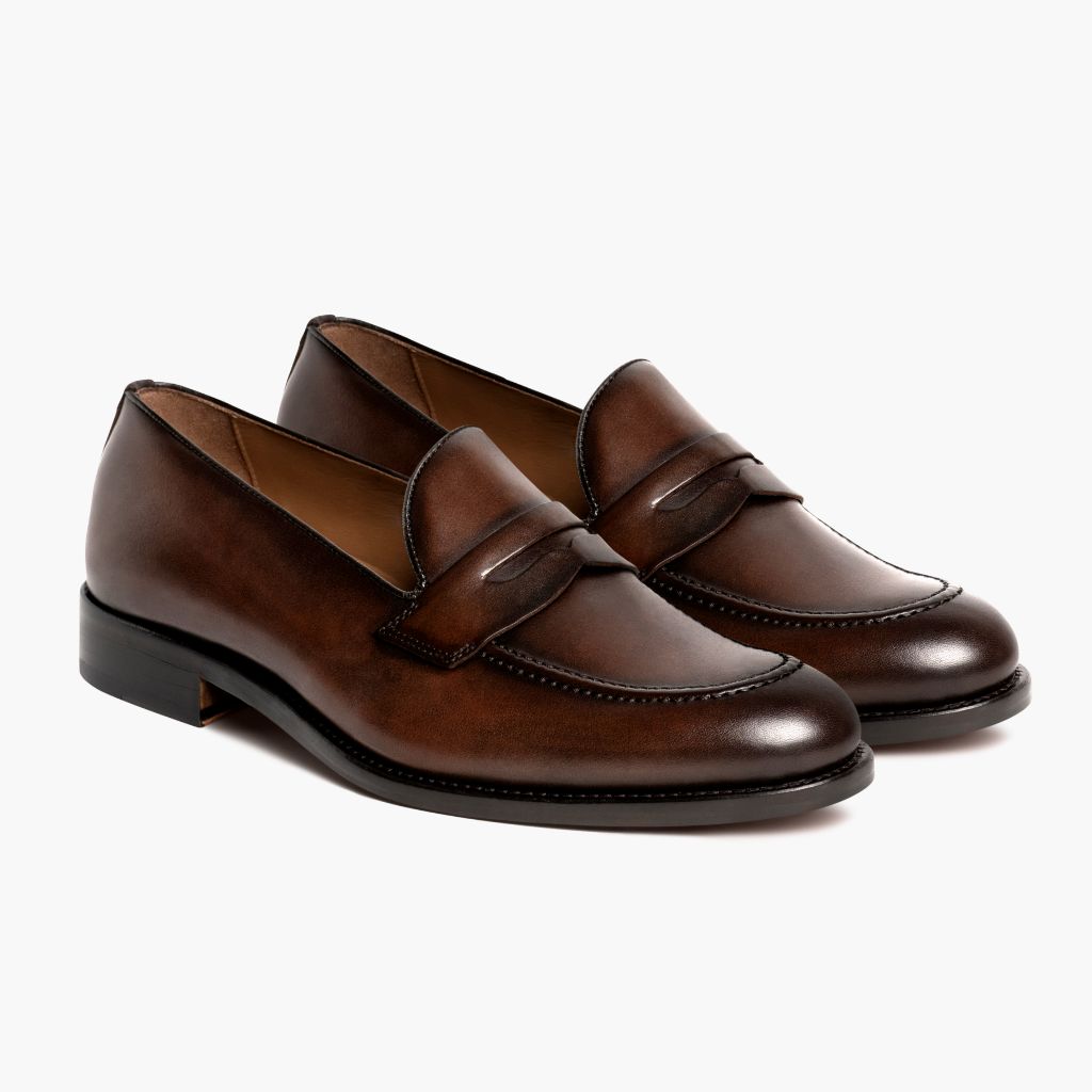 Lincoln Rich Mahogany سنيكرز جلدي كاجوال رجالي in Classic Full-Grain Leather - عرض جانبي | شراء أونلاين عبر المتجر الرسمي