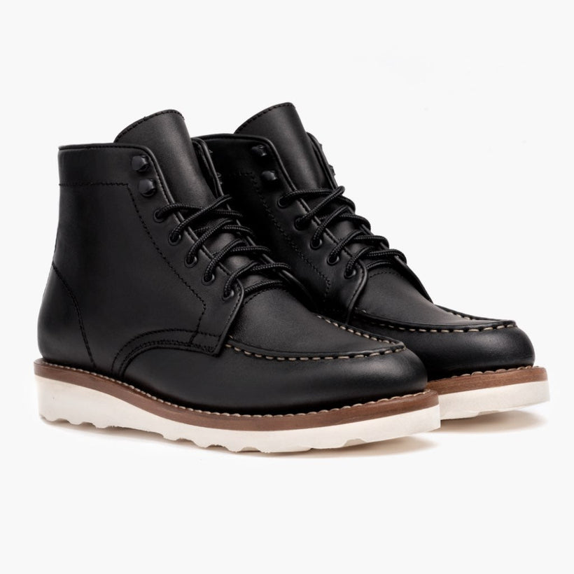 Diplomat أسود Leather Boots نسائي