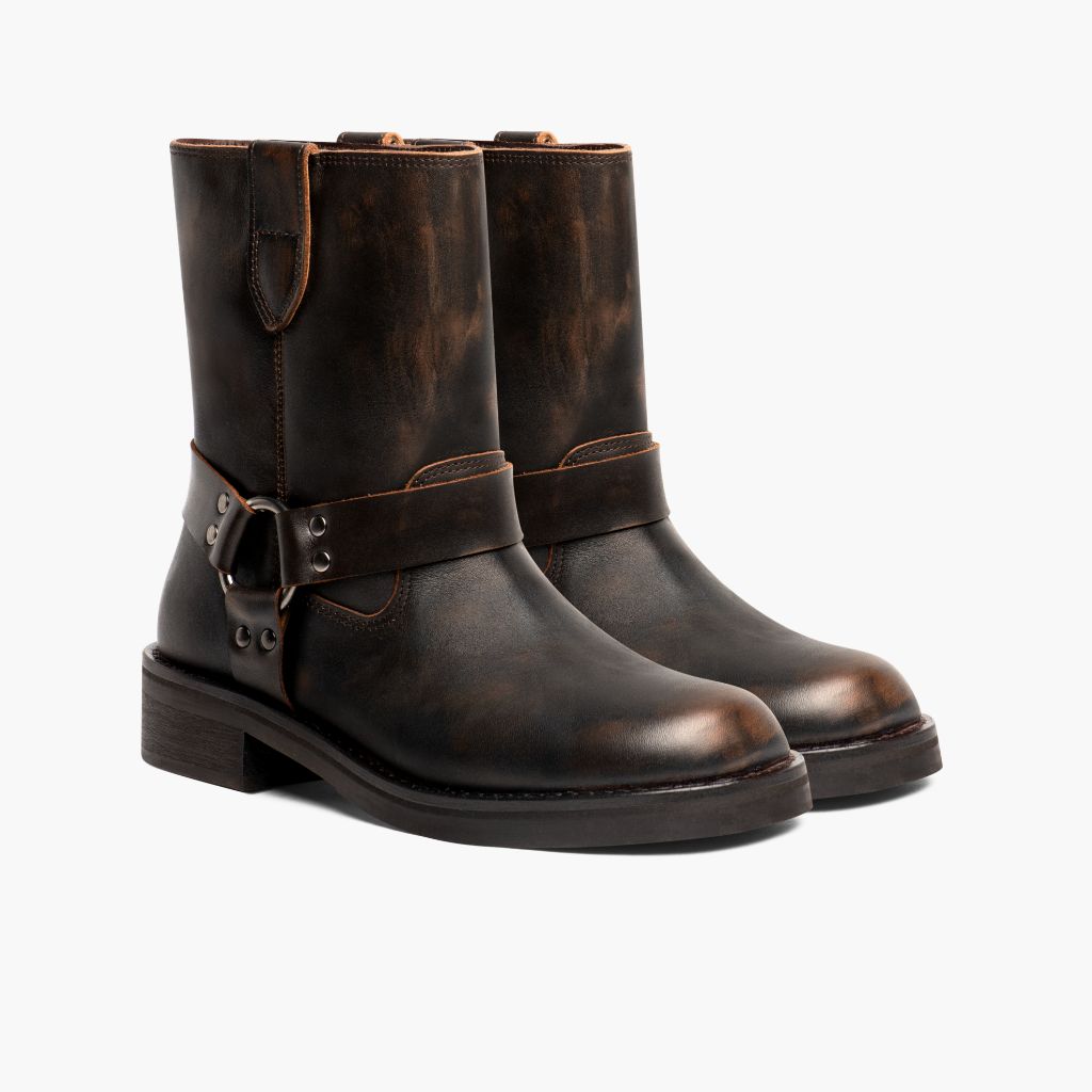 Vintage Brown Full-Grain leather Boots - بناء غوديير ويلت المتين وتفاصيل مقدمة الحذاء