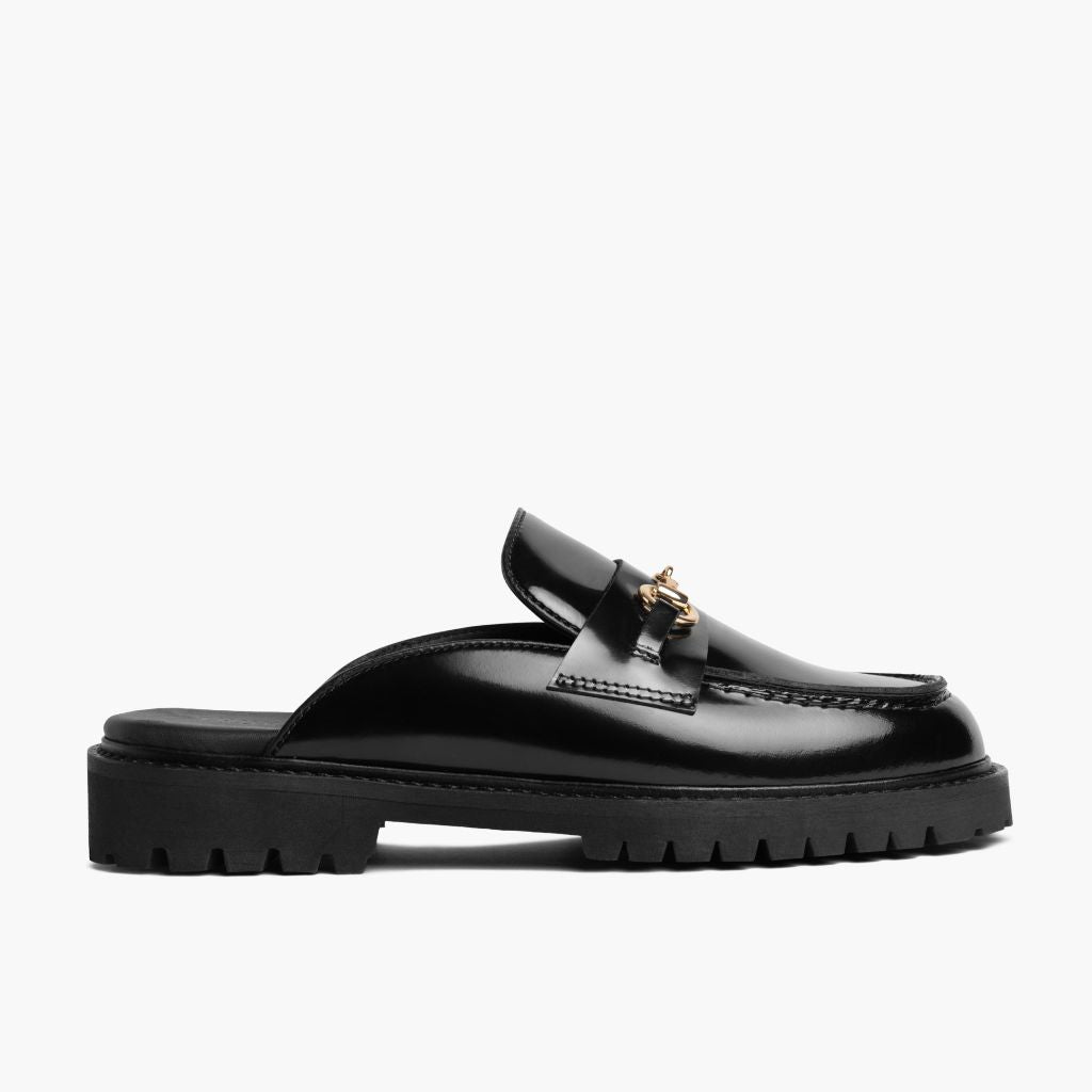 Black Full-Grain leather Loafers - بناء غوديير ويلت المتين وتفاصيل مقدمة الحذاء