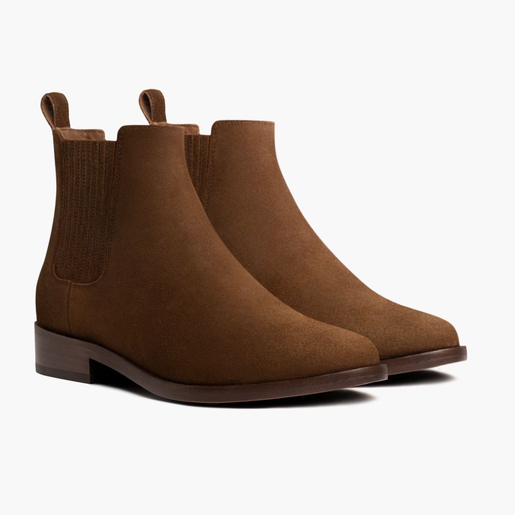 Classic Full-Grain leather Boots - بناء غوديير ويلت المتين وتفاصيل مقدمة الحذاء