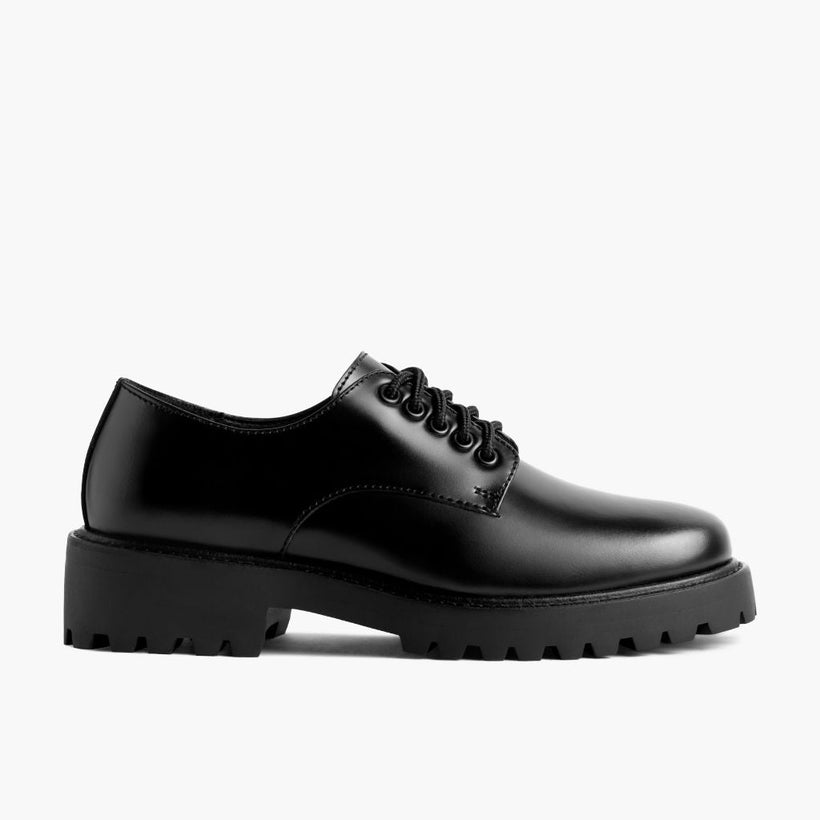 Renegade أسود Leather Sneakers نسائي