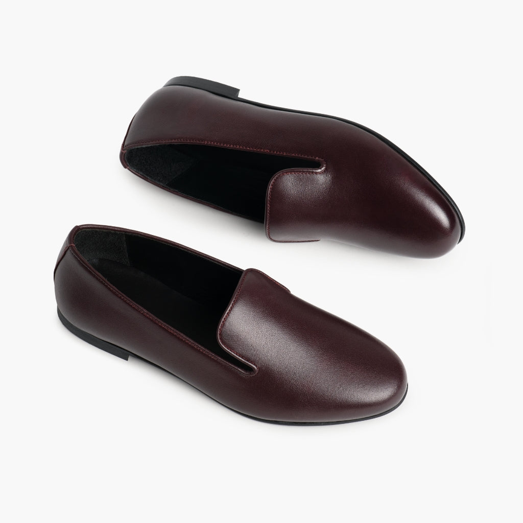 High-Traction Rubber Outsole & Lug Tread Pattern on Eden بورجوندي أحذية بوت جلدية نسائي