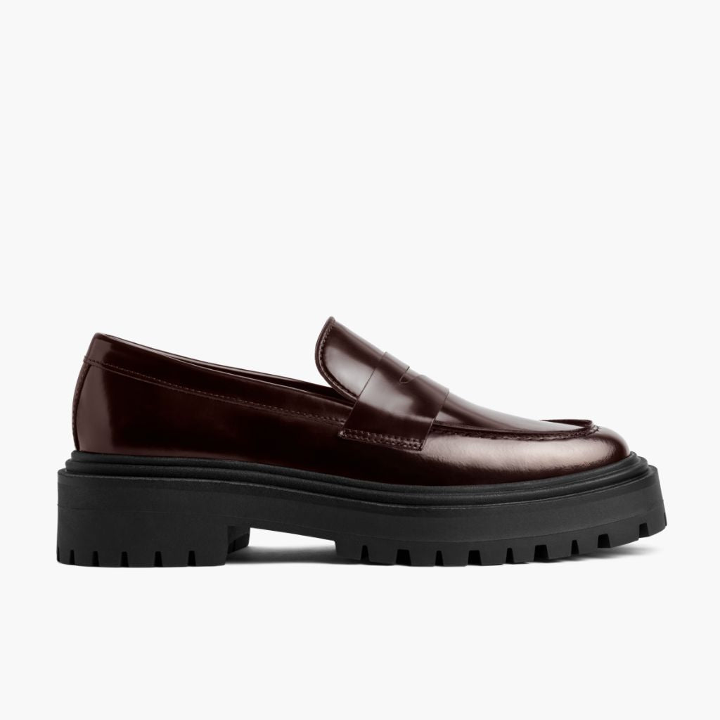 Burgundy Full-Grain leather Boots - بناء غوديير ويلت المتين وتفاصيل مقدمة الحذاء