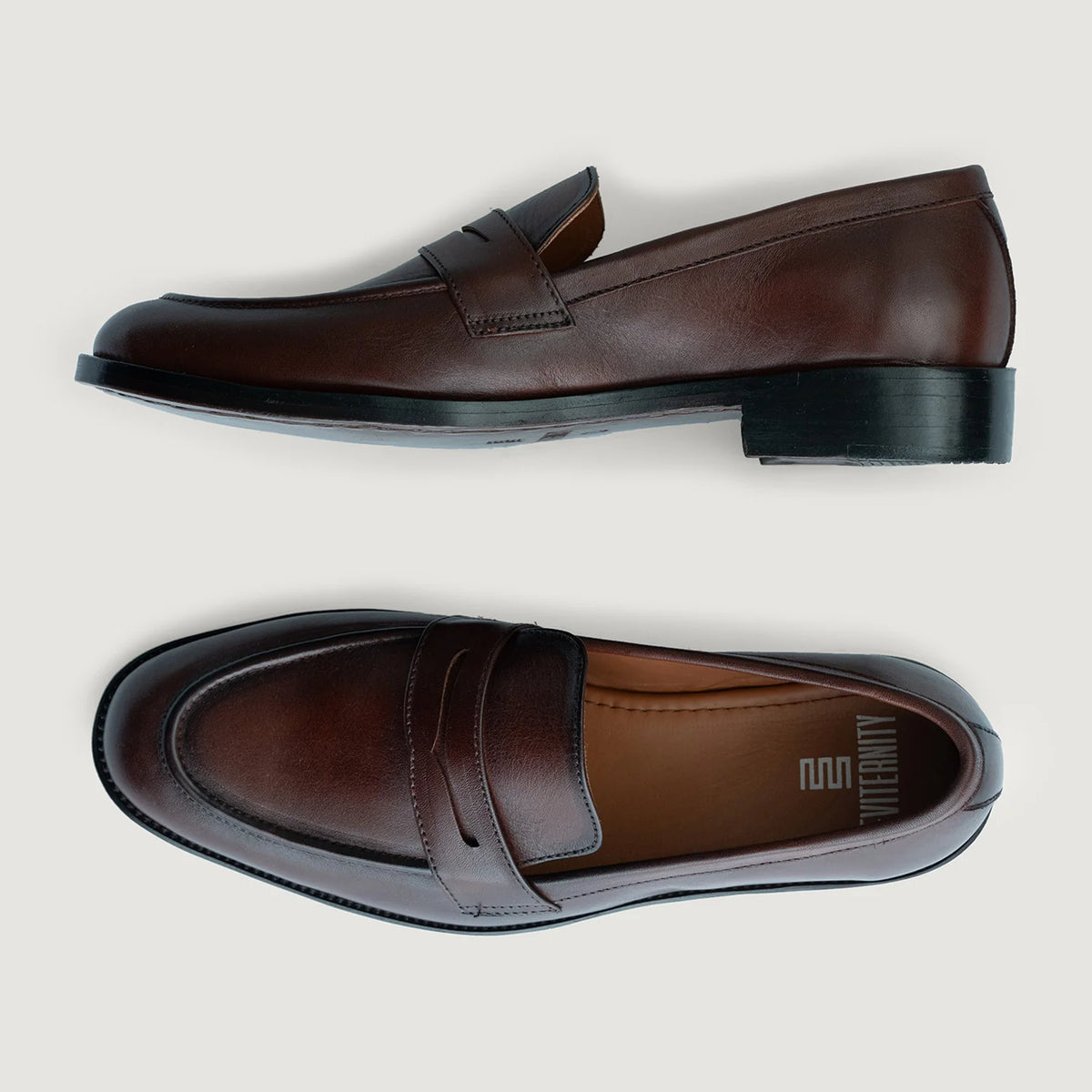 Baxton Burnished بني أحذية لوفر جلدية بدون كعب رجالي For Men - دعامة الكعب المقواة وتفاصيل الخياطة المزدوجة الدقيقة