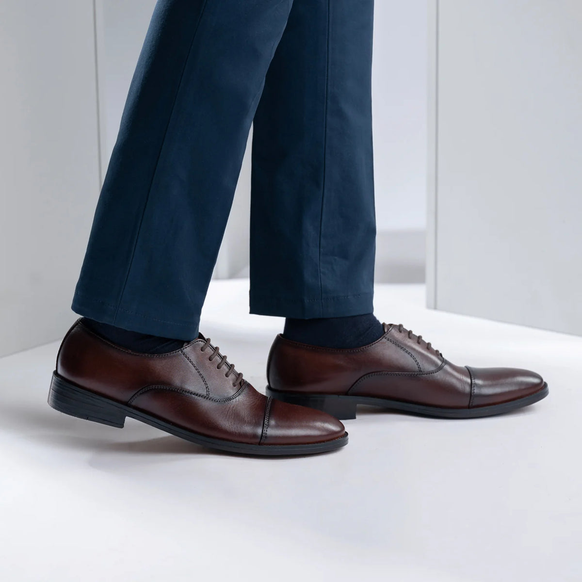 Orlaven Professor Oxford Burnished بني أحذية جلدية كلاسيكية رجالي footwear image 9