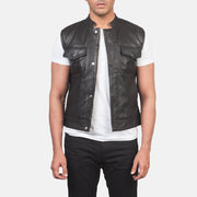 
Atlas Moto بني صديري جلد رجالي in Brown Sheepskin Leather - عرض أمامي وقَصّة مفصلة أنيقة | شراء أونلاين عبر المتجر الرسمي