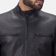 Close-Up Detail of High neck &amp; Zipper Hardware on Austere Matte أسود جاكيت بايكر جلد رجالي