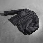 Button &amp; Hem Craftsmanship Construction Detail on Austere Matte أسود جاكيت بايكر جلد رجالي