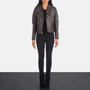 
Carolyn Quilted Distressed Brown Biker Jacket - عرض جانبي يوضح قَصّة الأكمام المريحة