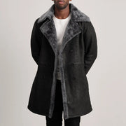 
Charles Brown Suede Leather Shearling Double-Breasted Coat in Brown Goatskin Suede - عرض أمامي وقَصّة مفصلة أنيقة | شراء أونلاين عبر المتجر الرسمي