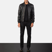 
Coffmen Brown Suede A2 Bomber Jacket - عرض جانبي يوضح قَصّة الأكمام المريحة