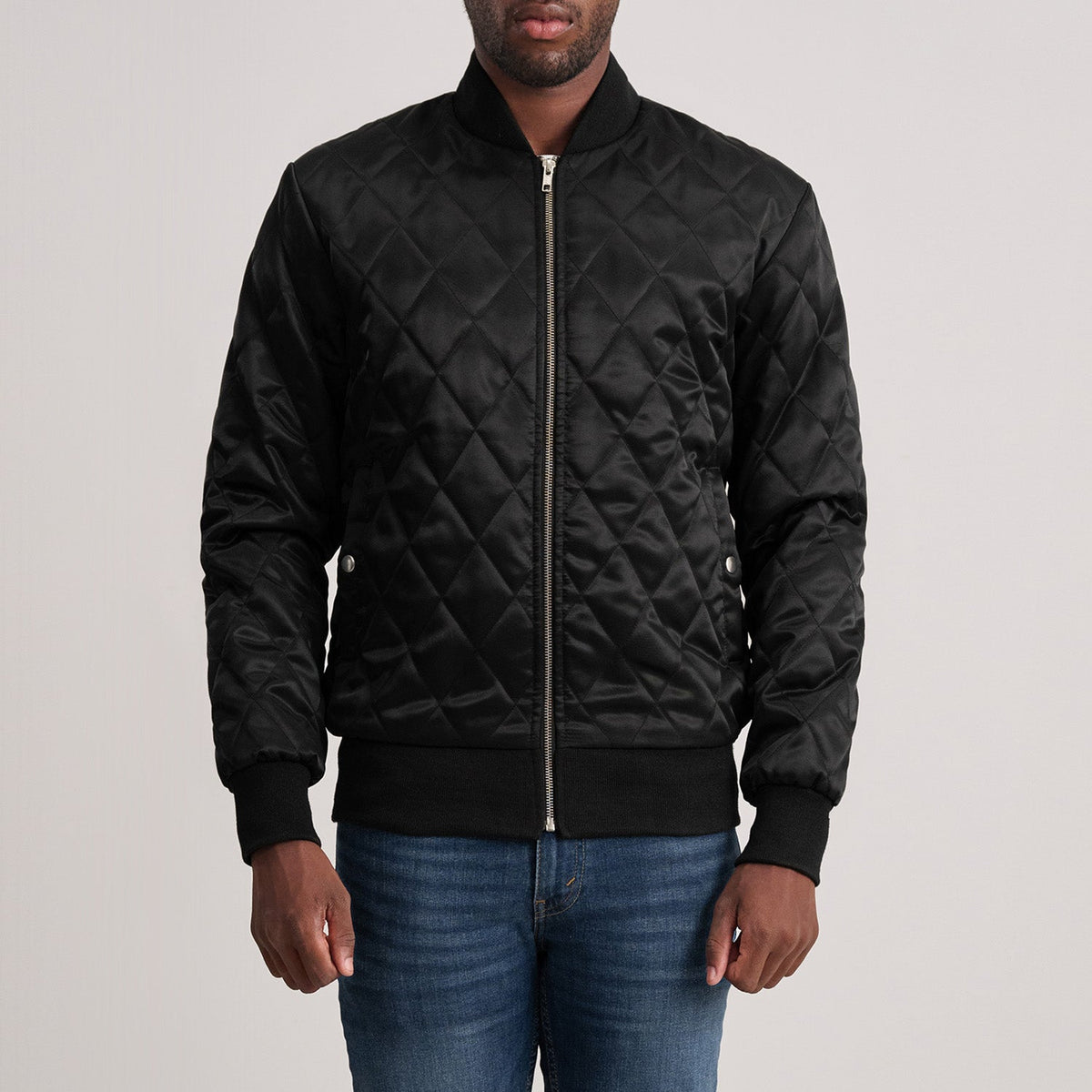 Danson مبطن أسود Varsity جاكيت جلد رجالي in Black Satin - Front Profile View &amp; Tailored Silhouette | Buy Online