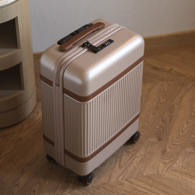 Hand Luggage Suitcase Zuna نسائي
