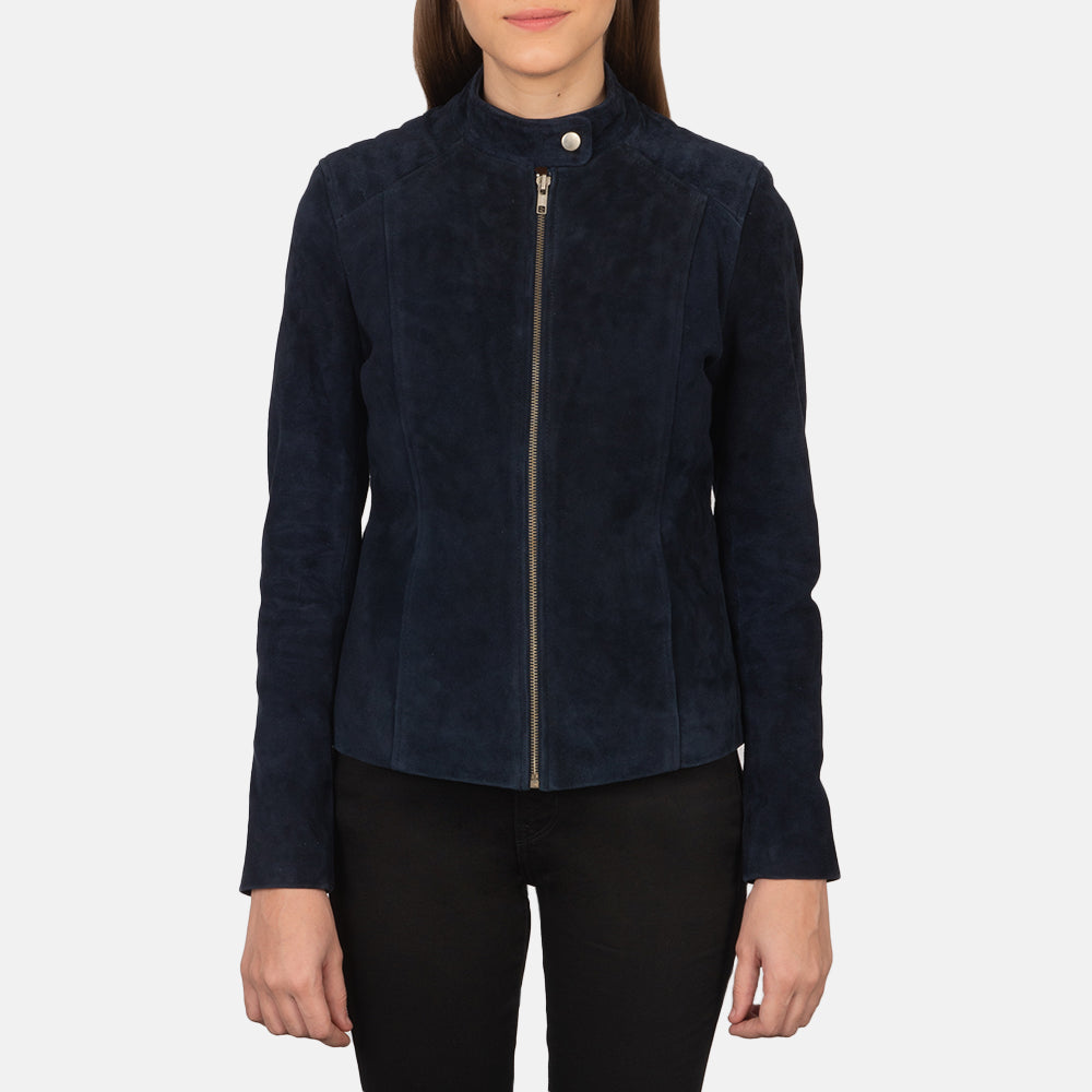 
تفاصيل مقربة للرقبة بزر ضغط والسحابات في Kelsee Navy Blue Suede Biker Jacket