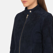 
عرض البطانة الداخلية Showing Quilted Polyester Lining & جيبان داخليان عمليان
