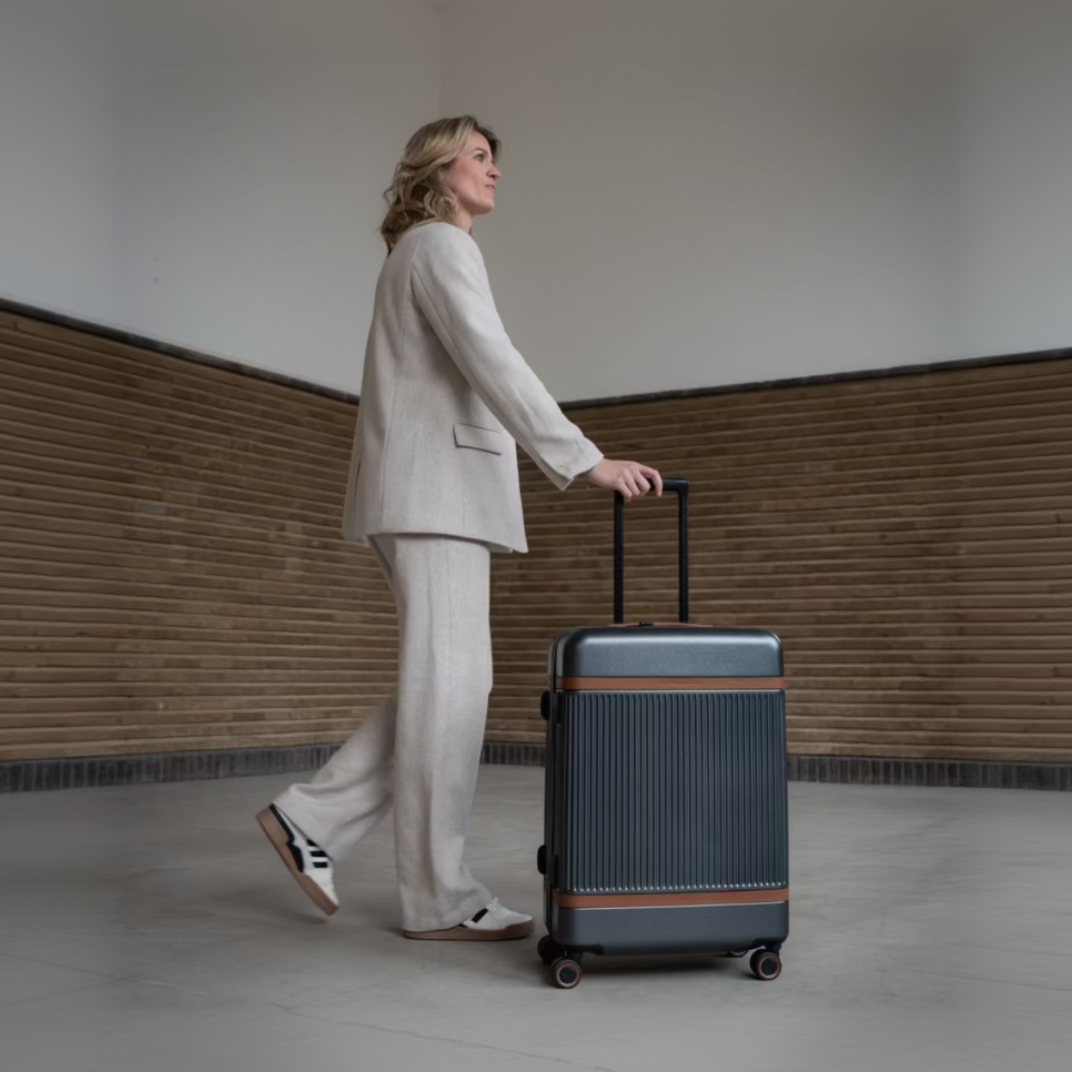 Urban Graphite Large Suitcase Zuna نسائي, detail view 6