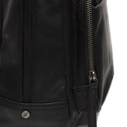 Santana Full-Grain Leather Backpack نسائي - Structured Side Profile Showing Gusset Depth &amp; Expansion Capacity