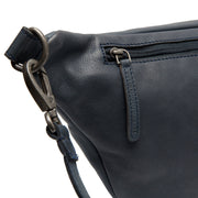 
عرض البطانة الداخلية Showing Dedicated Padded Laptop Sleeve & Multi-Compartment Organization