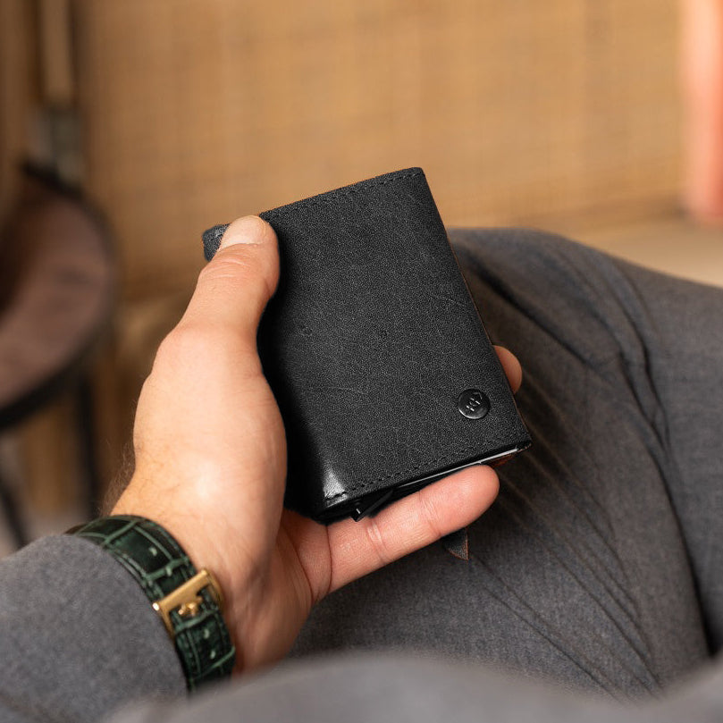 Gabriela Full-Grain Leather Card Holder نسائي