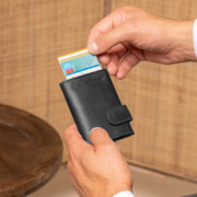 
Classic 100% Full-Grain Leather Card Holder - عرض خلفي يوضح أحزمة الجلد المقواة والخياطة المتقنة