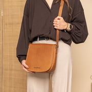 Everglades Full-Grain Leather Crossbody Bag نسائي – alternate product view 3