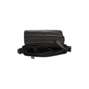
Solid Antique Brass Hardware & Heavy-Duty Dual Zipper Detail on Lucian حقيبة كروس جلدية