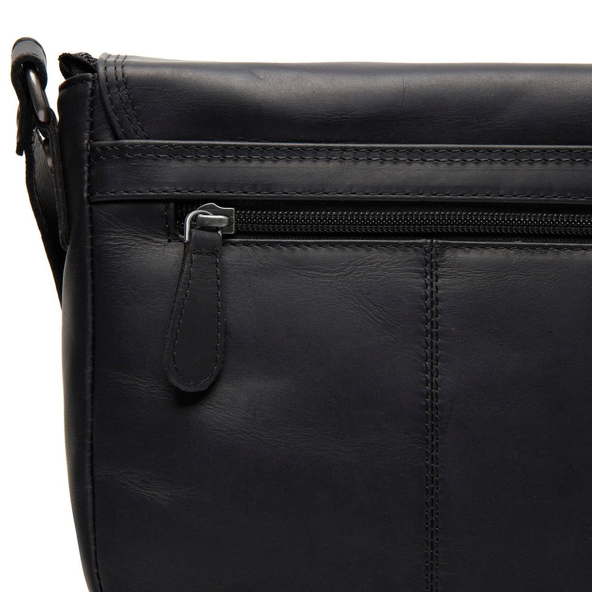 
عرض البطانة الداخلية Showing Dedicated Padded Laptop Sleeve & Multi-Compartment Organization