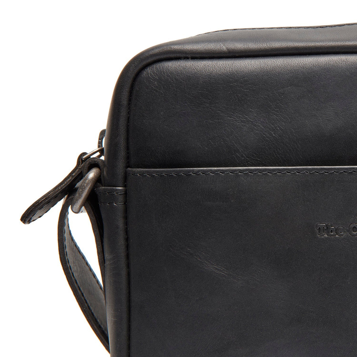 Westmere Full-Grain Leather Crossbody Bag نسائي - Structured Side Profile Showing Gusset Depth &amp; Expansion Capacity