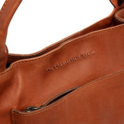 Tenara Full-Grain Leather Handbag نسائي – alternate product view 2