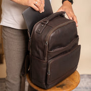 Austin Full-Grain Leather Laptop Backpack نسائي – alternate product view 3