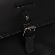 
عرض البطانة الداخلية Showing Dedicated Padded Laptop Sleeve & Multi-Compartment Organization