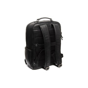 
Everyday Carry Perspective Showing Ergonomic Grab Handle & Strap Comfort