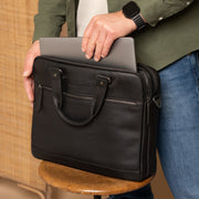
Classic 100% Full-Grain leather Briefcase - عرض خلفي يوضح أحزمة الجلد المقواة والخياطة المتقنة
