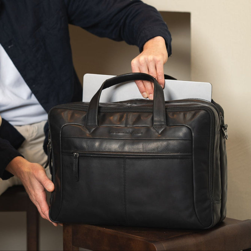 Ryan Full-Grain Leather Laptop Bag رجالي