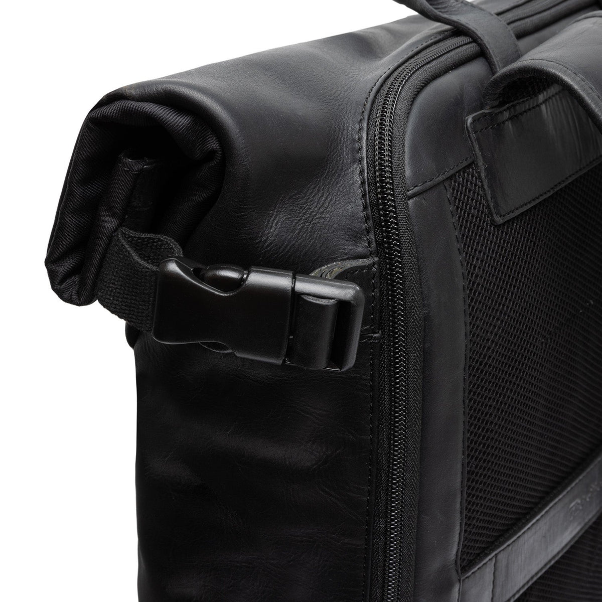 Solid Antique Brass Hardware &amp; Heavy-Duty Dual Zipper Detail on Bornholm Full-Grain Leather Roll-top Backpack نسائي