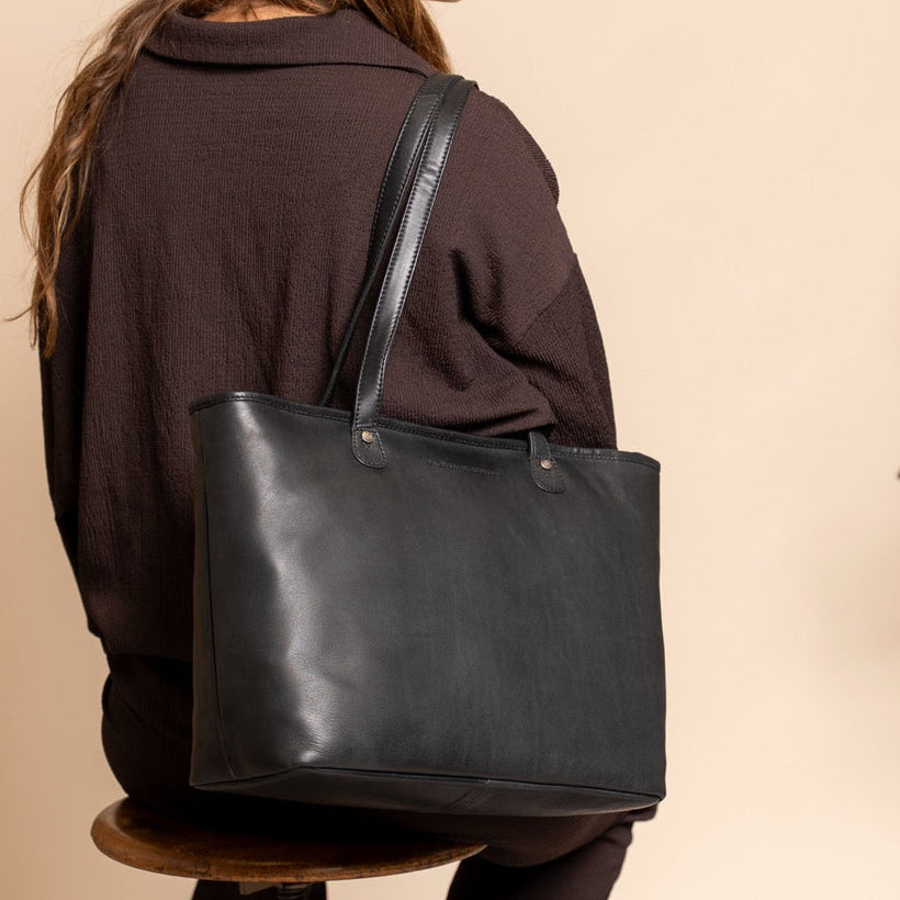 Astano Full-Grain Leather Tote Bag نسائي