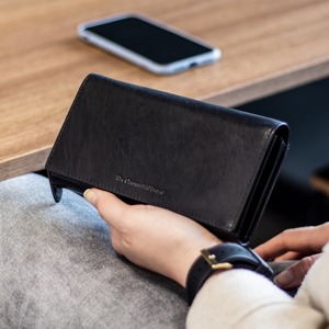 Hampton Full-Grain Leather Wallet نسائي