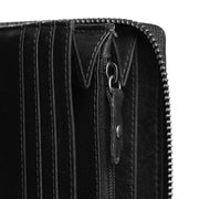 
عرض البطانة الداخلية Showing Dedicated Padded Laptop Sleeve & Multi-Compartment Organization
