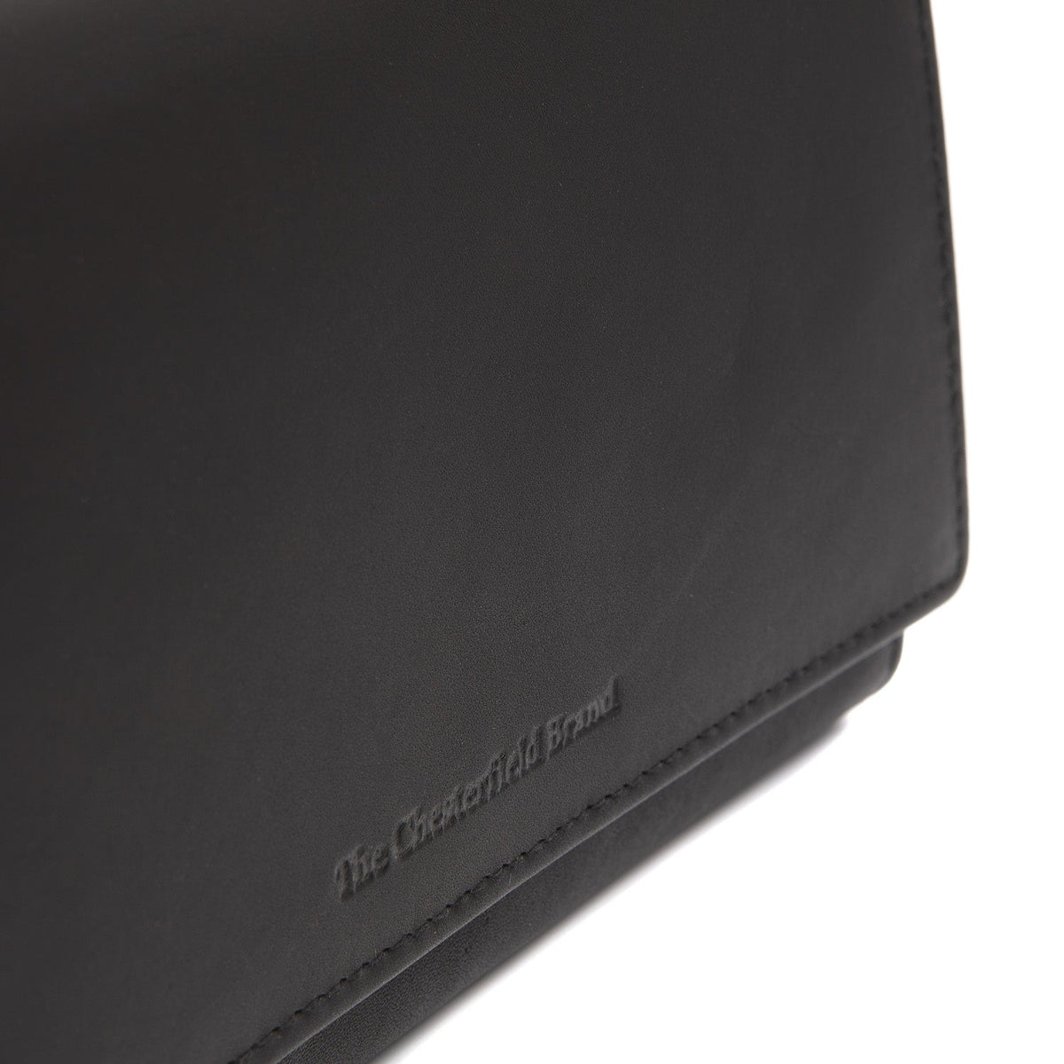 Solid Antique Brass Hardware &amp; Heavy-Duty Dual Zipper Detail on Mirthe Full-Grain Leather Wallet نسائي